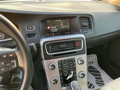 2017 Volvo S60 T5 Dynamic - Photo 30 - Acton, MA 01720