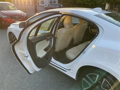 2017 Volvo S60 T5 Dynamic - Photo 14 - Acton, MA 01720