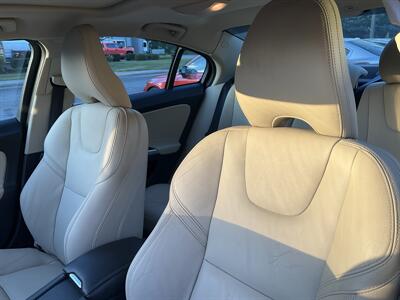 2017 Volvo S60 T5 Dynamic - Photo 22 - Acton, MA 01720