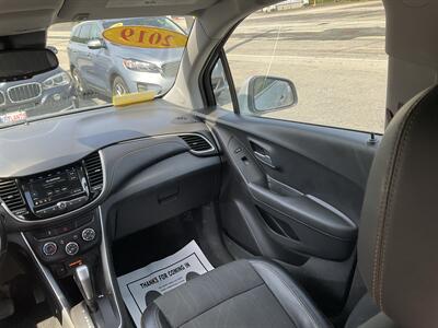 2019 Chevrolet Trax LT - Photo 19 - Acton, MA 01720