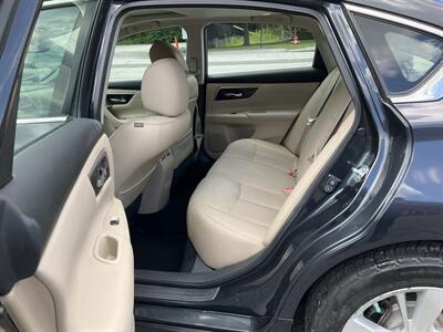 2015 Nissan Altima 2.5 SL   - Photo 13 - Acton, MA 01720