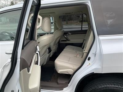 2013 Lexus GX 460   - Photo 12 - Acton, MA 01720