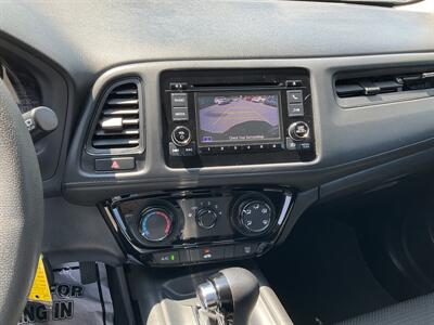 2022 Honda HR-V LX   - Photo 16 - Acton, MA 01720