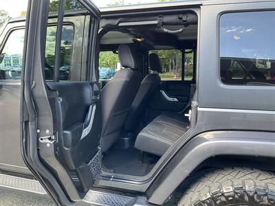 2018 Jeep Wrangler JK Unlimited Sahara   - Photo 13 - Acton, MA 01720