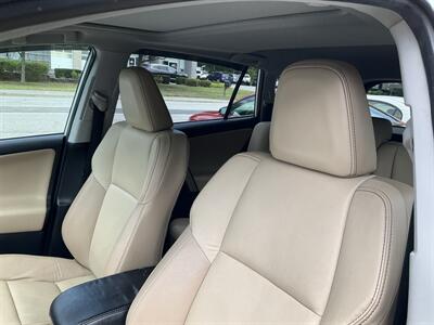 2015 Toyota RAV4 Limited - Photo 21 - Acton, MA 01720