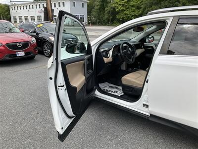 2015 Toyota RAV4 Limited - Photo 19 - Acton, MA 01720