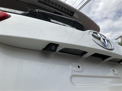 2015 Toyota RAV4 Limited - Photo 11 - Acton, MA 01720