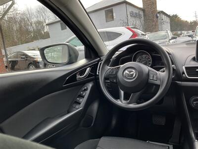 2015 Mazda Mazda3 i Sport   - Photo 14 - Acton, MA 01720
