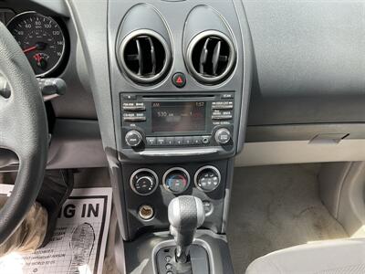 2015 Nissan Rogue Select S   - Photo 30 - Acton, MA 01720