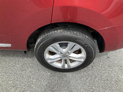 2015 Nissan Rogue Select S   - Photo 12 - Acton, MA 01720