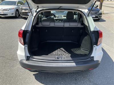 2016 Honda HR-V EX-L w/Navi - Photo 13 - Acton, MA 01720