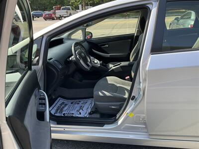 2013 Toyota Prius Two   - Photo 15 - Acton, MA 01720