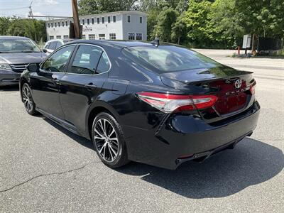 2020 Toyota Camry SE - Photo 7 - Acton, MA 01720