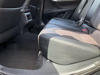 2020 Toyota Camry SE - Photo 14 - Acton, MA 01720
