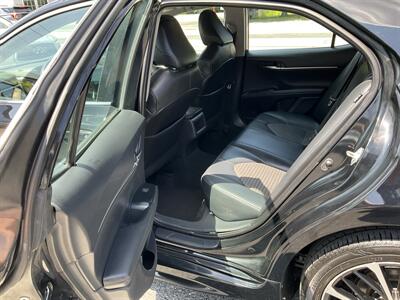 2020 Toyota Camry SE - Photo 13 - Acton, MA 01720