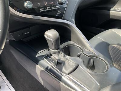 2020 Toyota Camry SE - Photo 30 - Acton, MA 01720
