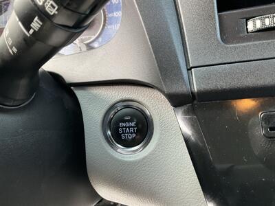 2015 Toyota Sienna XLE Premium 7-Passenger - Photo 25 - Acton, MA 01720