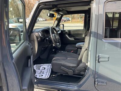 2017 Jeep Wrangler Unlimited Sahara   - Photo 14 - Acton, MA 01720