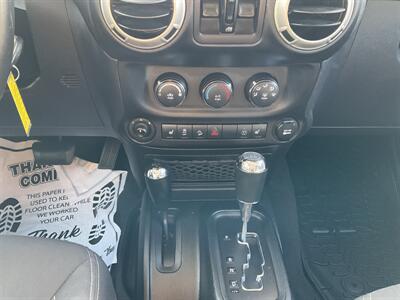 2017 Jeep Wrangler Unlimited Sahara   - Photo 20 - Acton, MA 01720