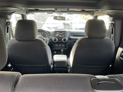 2017 Jeep Wrangler Unlimited Sahara   - Photo 12 - Acton, MA 01720