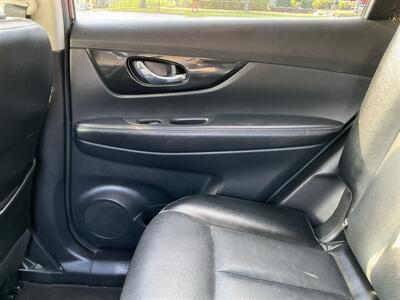 2018 Nissan Rogue SL   - Photo 17 - Acton, MA 01720