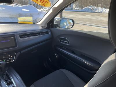 2019 Honda HR-V EX   - Photo 17 - Acton, MA 01720