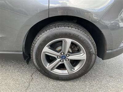 2019 Ford Edge SEL   - Photo 10 - Acton, MA 01720