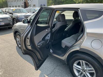 2017 Hyundai SANTA FE Sport 2.4L - Photo 14 - Acton, MA 01720