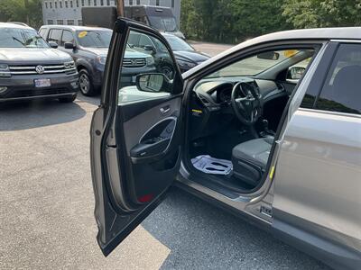 2017 Hyundai SANTA FE Sport 2.4L - Photo 21 - Acton, MA 01720