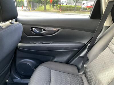 2019 Nissan Rogue SV   - Photo 15 - Acton, MA 01720