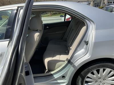 2012 Ford Fusion Hybrid   - Photo 11 - Acton, MA 01720