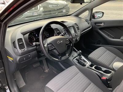 2017 Kia Forte S   - Photo 16 - Acton, MA 01720