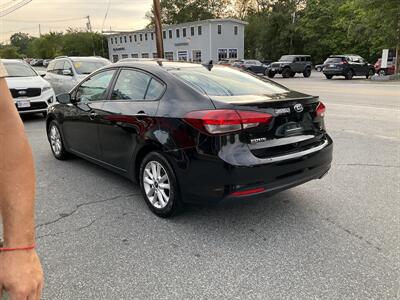 2017 Kia Forte S   - Photo 7 - Acton, MA 01720