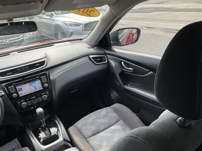 2015 Nissan Rogue SV - Photo 19 - Acton, MA 01720