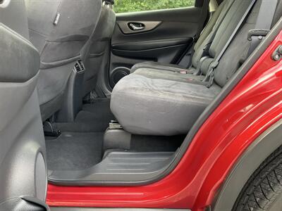 2015 Nissan Rogue SV - Photo 15 - Acton, MA 01720
