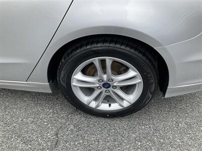 2018 Ford Fusion SE - Photo 10 - Acton, MA 01720