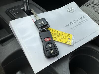 2018 Nissan Frontier SV   - Photo 37 - Acton, MA 01720