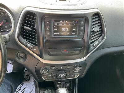 2014 Jeep Cherokee Latitude   - Photo 30 - Acton, MA 01720