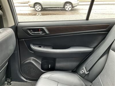 2016 Subaru Legacy 3.6R Limited   - Photo 17 - Acton, MA 01720