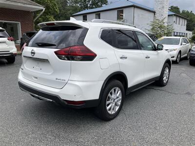 2018 Nissan Rogue SV   - Photo 5 - Acton, MA 01720