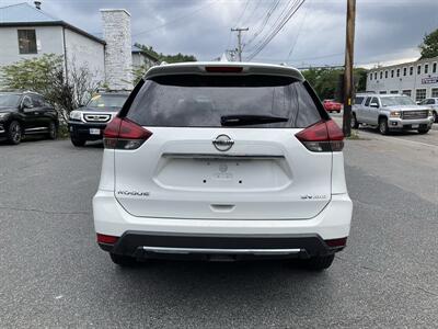 2018 Nissan Rogue SV   - Photo 6 - Acton, MA 01720