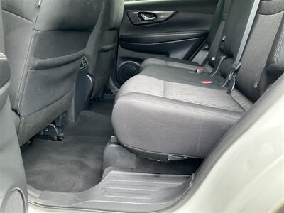 2018 Nissan Rogue SV   - Photo 15 - Acton, MA 01720