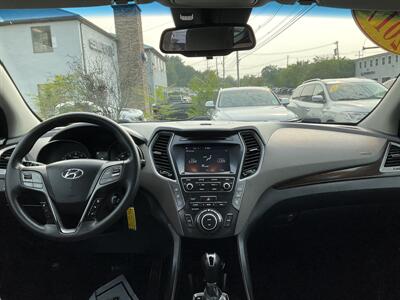 2017 Hyundai SANTA FE Limited Ultimate   - Photo 15 - Acton, MA 01720
