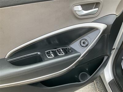 2017 Hyundai SANTA FE Limited Ultimate   - Photo 18 - Acton, MA 01720