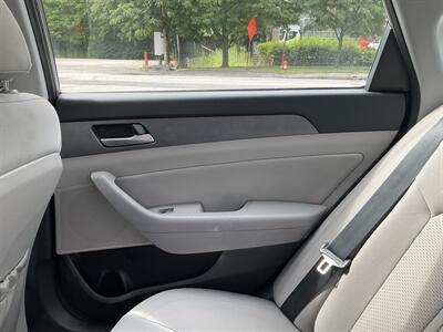 2018 Hyundai SONATA SEL+ - Photo 16 - Acton, MA 01720