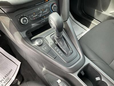 2017 Ford Focus SE   - Photo 35 - Acton, MA 01720