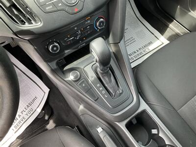 2017 Ford Focus SE   - Photo 36 - Acton, MA 01720