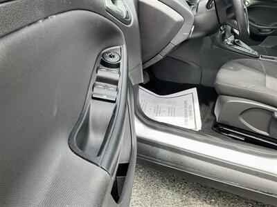 2017 Ford Focus SE   - Photo 21 - Acton, MA 01720