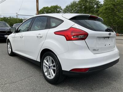2017 Ford Focus SE   - Photo 7 - Acton, MA 01720