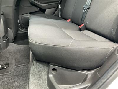 2017 Ford Focus SE   - Photo 15 - Acton, MA 01720